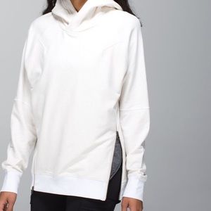 Lululemon Om & Roam Pullover